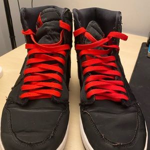 Air Jordan 1 Retro High OG PSG (Paris Saint-Germain FC) Mens size 10.5 (Used)